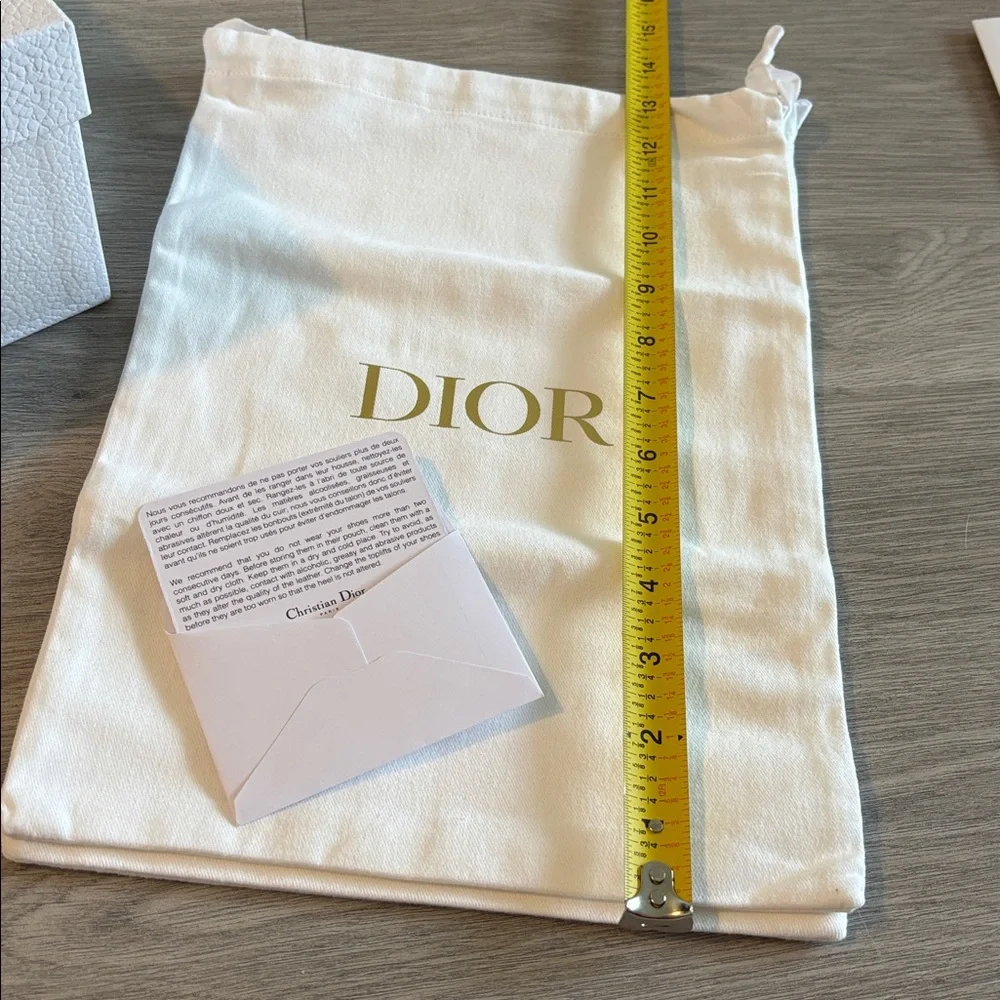 White Dior Shoe Box, 2 Dust Pouches, Ribbon, receipt sleeve and care card set - Picture 3 of 13